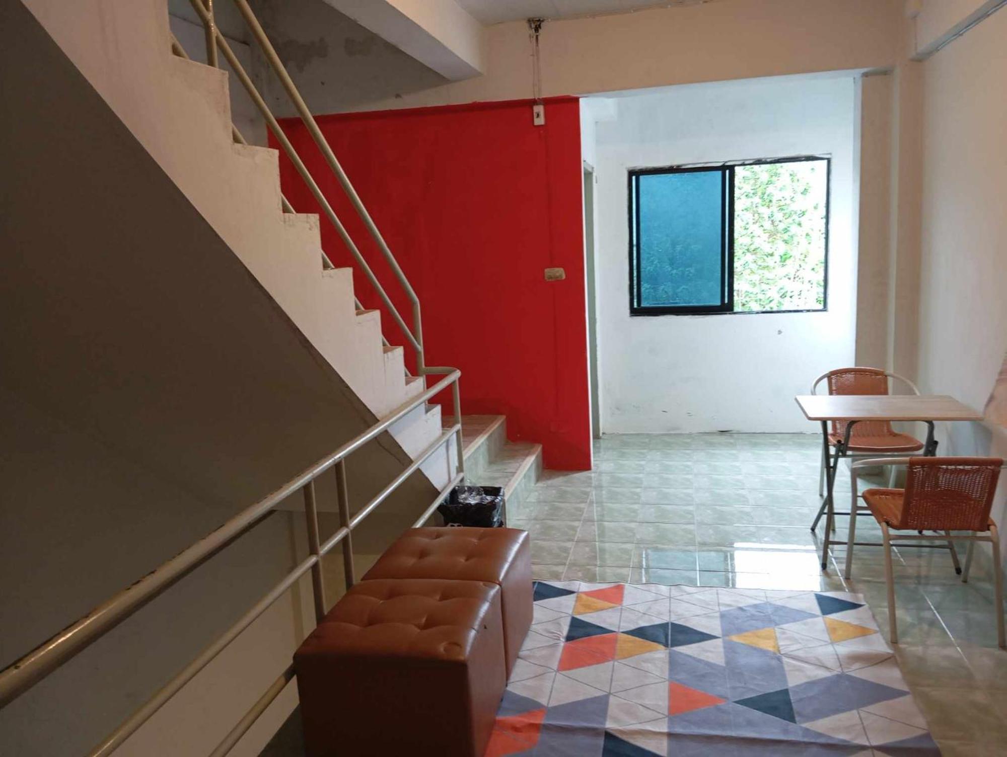 Lita Guesthouse Chiang Mai Exterior photo
